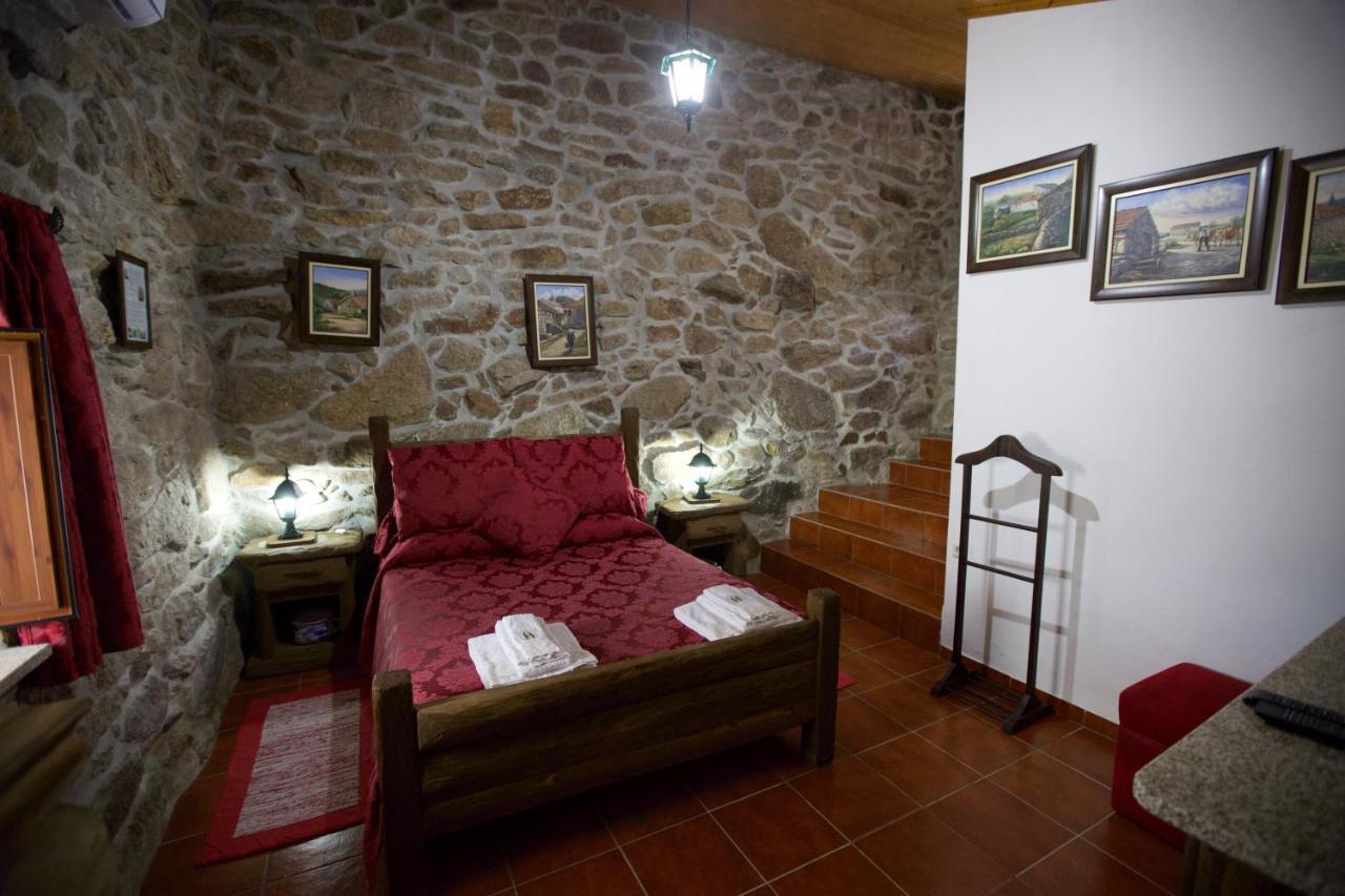Aldeia Do Codecal Guest House Codecal  Bagian luar foto