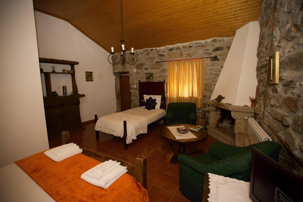 Aldeia Do Codecal Guest House Codecal  Bagian luar foto