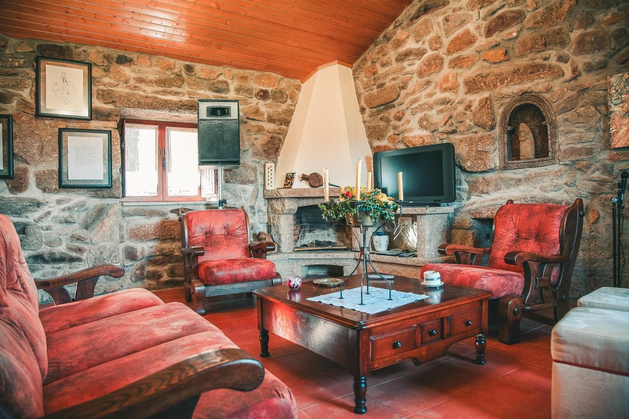 Aldeia Do Codecal Guest House Codecal  Bagian luar foto