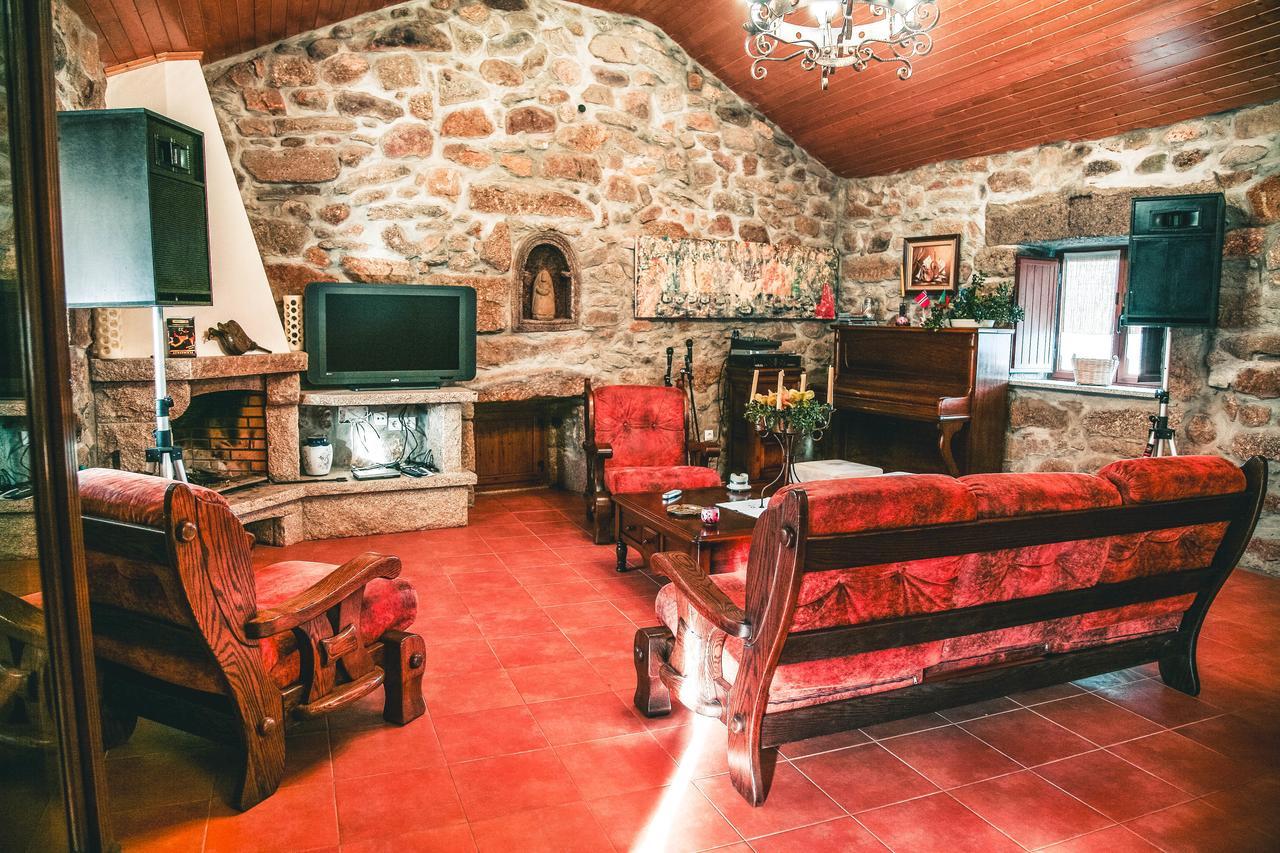 Aldeia Do Codecal Guest House Codecal  Bagian luar foto
