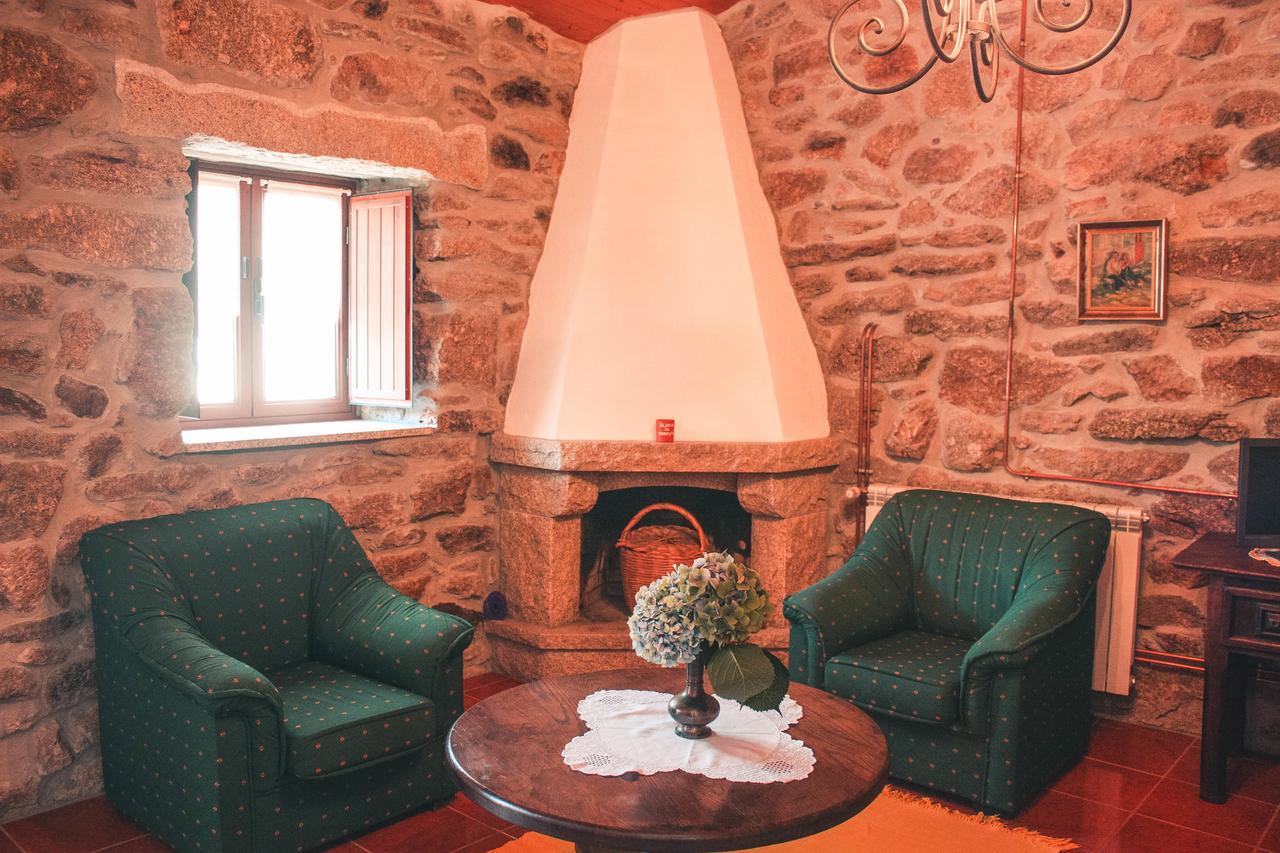 Aldeia Do Codecal Guest House Codecal  Bagian luar foto